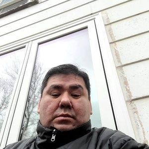 Meet your Posher, Thomas